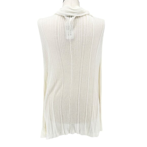 Suzanne Betro Drape Front Cardigan 3X/4X White Lightweight Knit Stretchable NWT - Picture 3 of 9